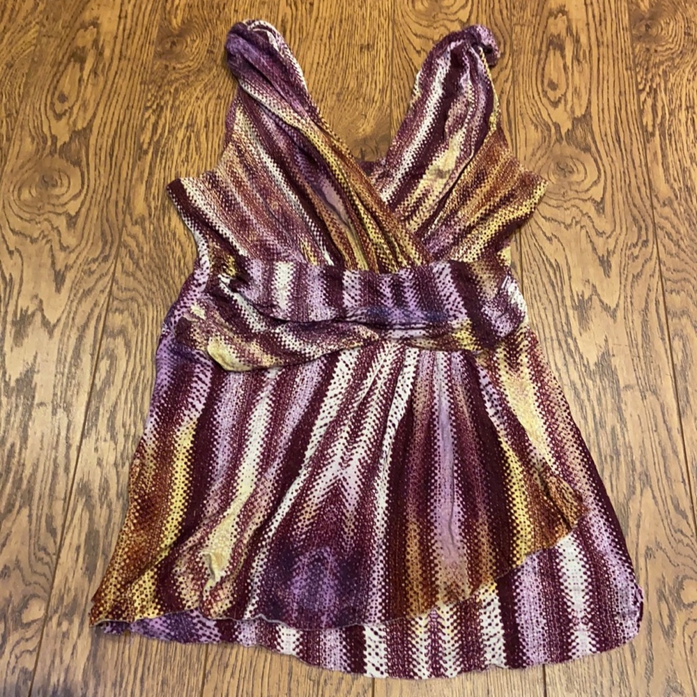 Gorgeous tank/blouse size Medium